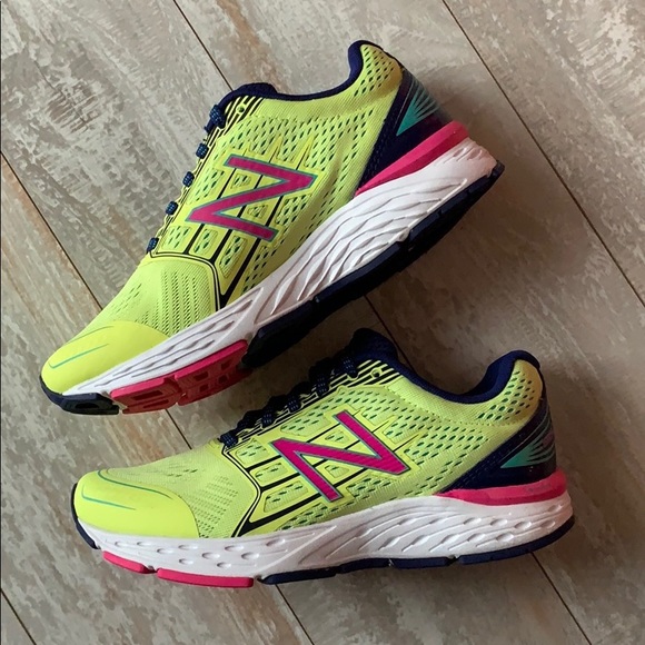 NWT new balance 680 sport sneakers - Picture 6 of 11